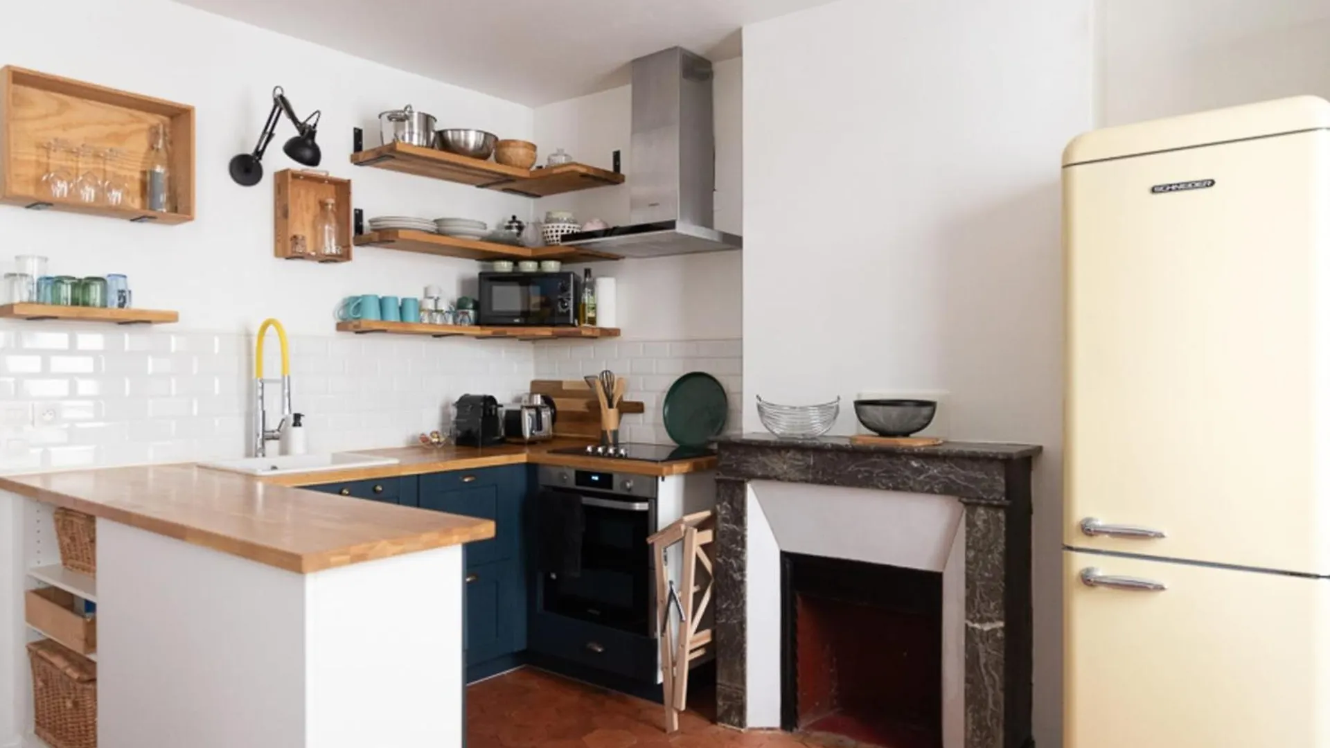 Quiet And Typically Parisian Apartment France